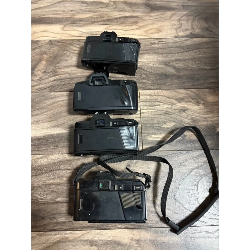 Vintage Minolta Camera Lot Parts Only  3xi, 7000, 7000 And 5000 Bundle